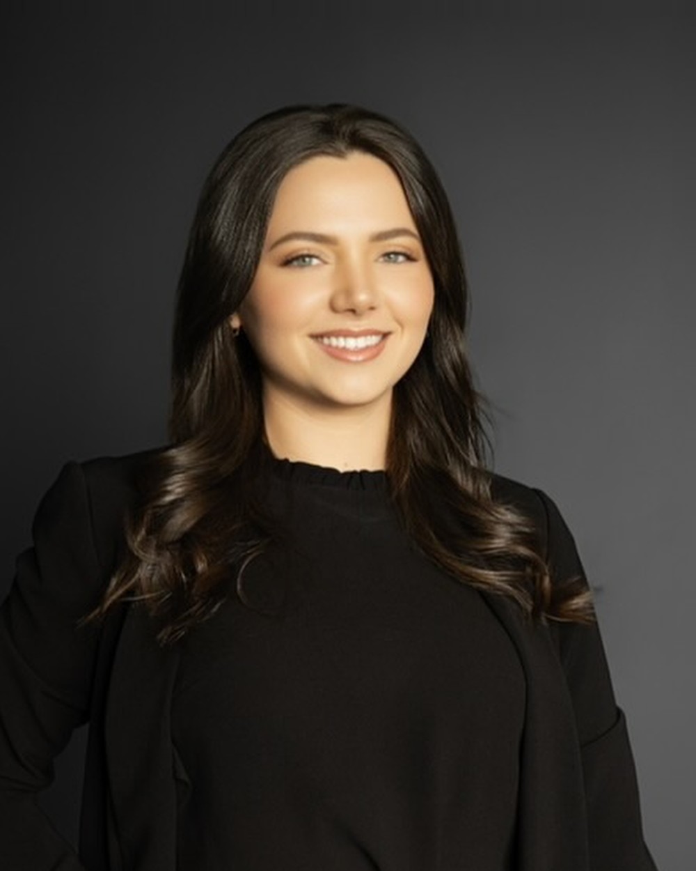 Emily Nizshnik